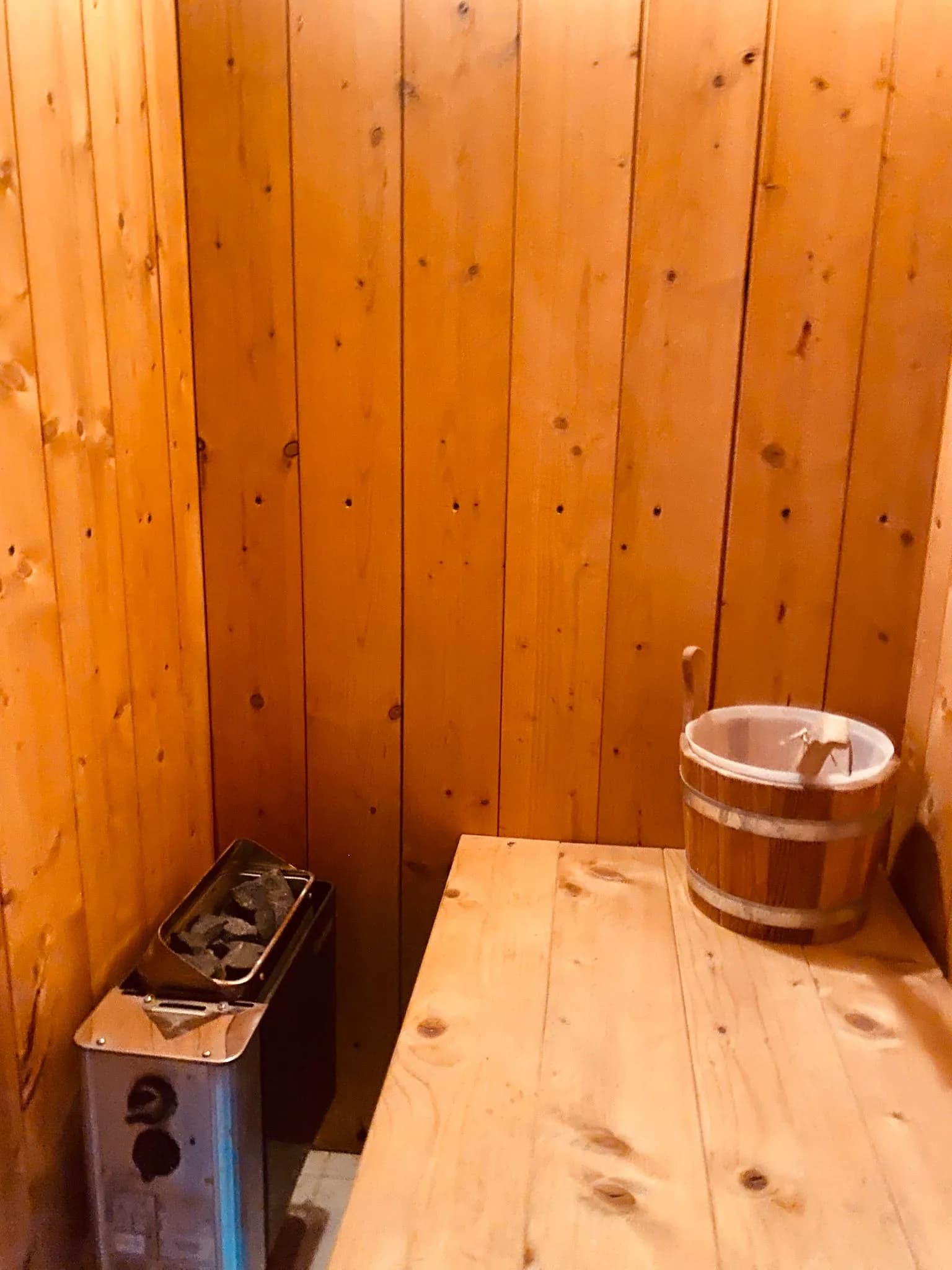 sauna-interior-1
