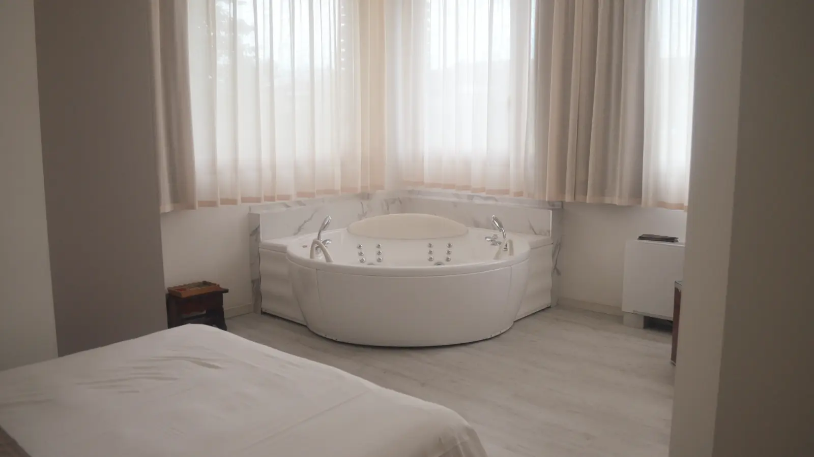 Private Jacuzzi whirlpool tub